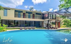 Natura Lake - Casa Campestre